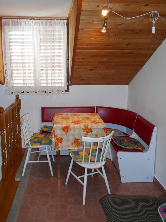Zsuzsi Apartman Залакарос Екстериор снимка